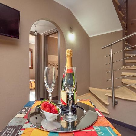 Casa A Schiera Будоні Екстер'єр фото